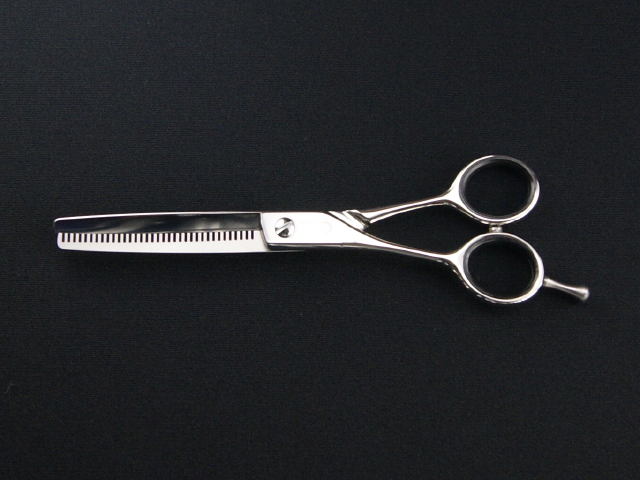 キクイシザース　CS635 LEFTY メガネハンドル・ネジ式小指掛