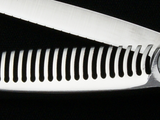 Dr.Queen・28目・カット率20～30%・5.8インチ