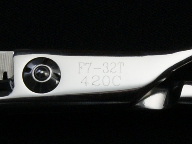 Vinus Scissors・F7-32T・32目・カット率25～30%・6.0インチ