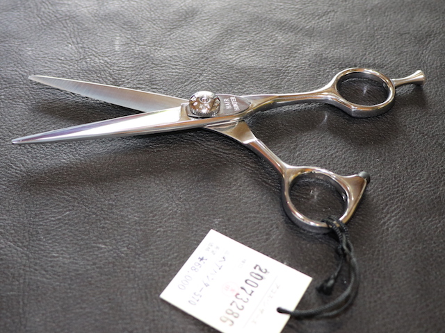 アコス HA570 AKKOHS 美容師用 理容師用 トリマー用 中古シザー ハサミ
