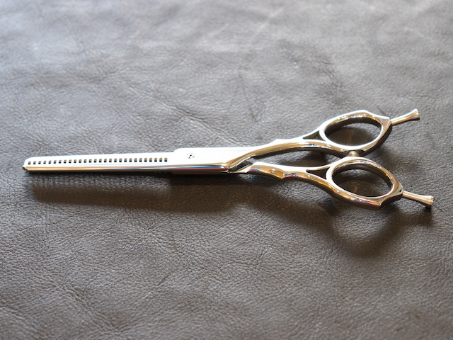 光・MK・28目・カット率20%・6.0インチ