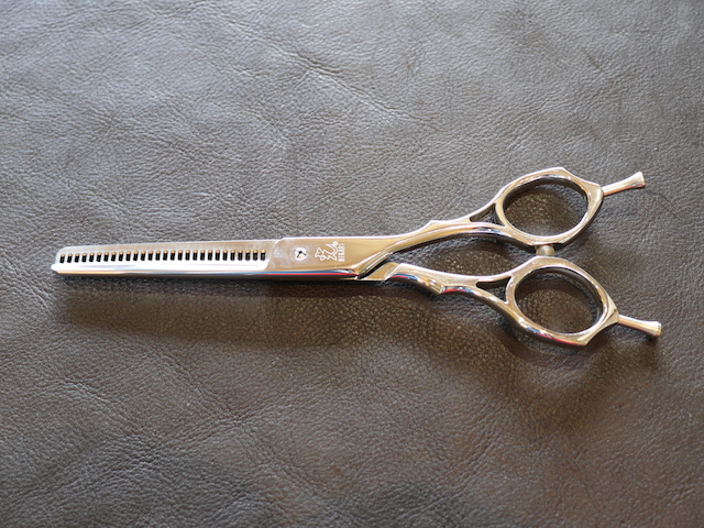 光・MK・28目・カット率20%・6.0インチ