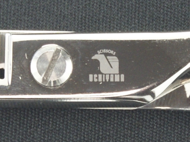 シザーズ内山 左用セニングシザー【X-40】直グシ４０目力強いスタンダードモデル シザーズ内山40目 美容師用 理容師用 トリマー用 中古セニング