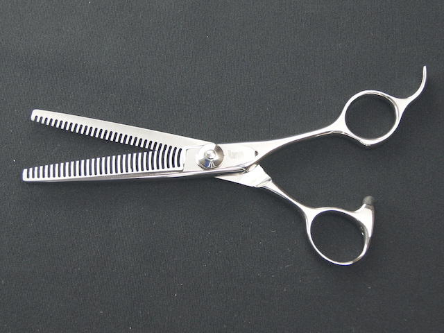 ビーエムプランニング・W-30R・カット率20～30%・6.0インチ