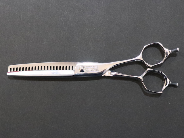 Zero・International・32目・カット率25～30%・5.8インチ