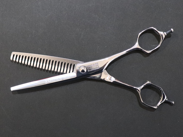 Zero・International・32目・カット率25～30%・5.8インチ