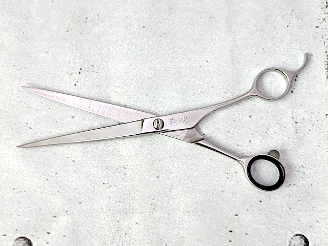 DogScissors_DR70M