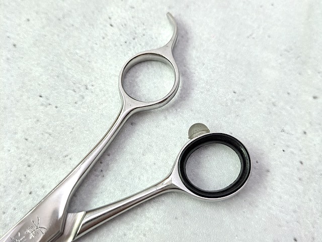 DogScissors_DR70M